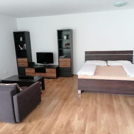 Modern City Center Apartment With Private Parking Martin Dış mekan fotoğraf