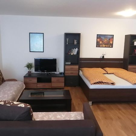 Modern City Center Apartment With Private Parking Martin Dış mekan fotoğraf