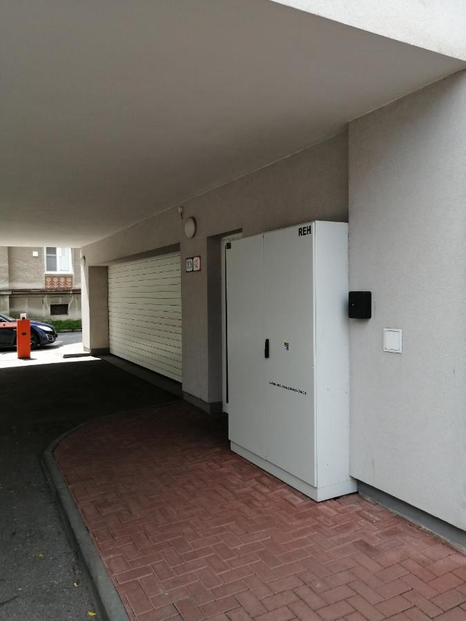 Modern City Center Apartment With Private Parking Martin Dış mekan fotoğraf